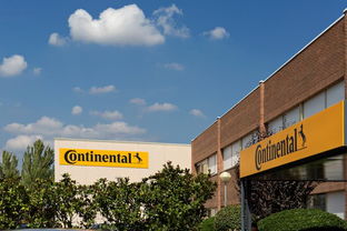 優傲機器人助力西班牙汽車工廠提升自動化程度